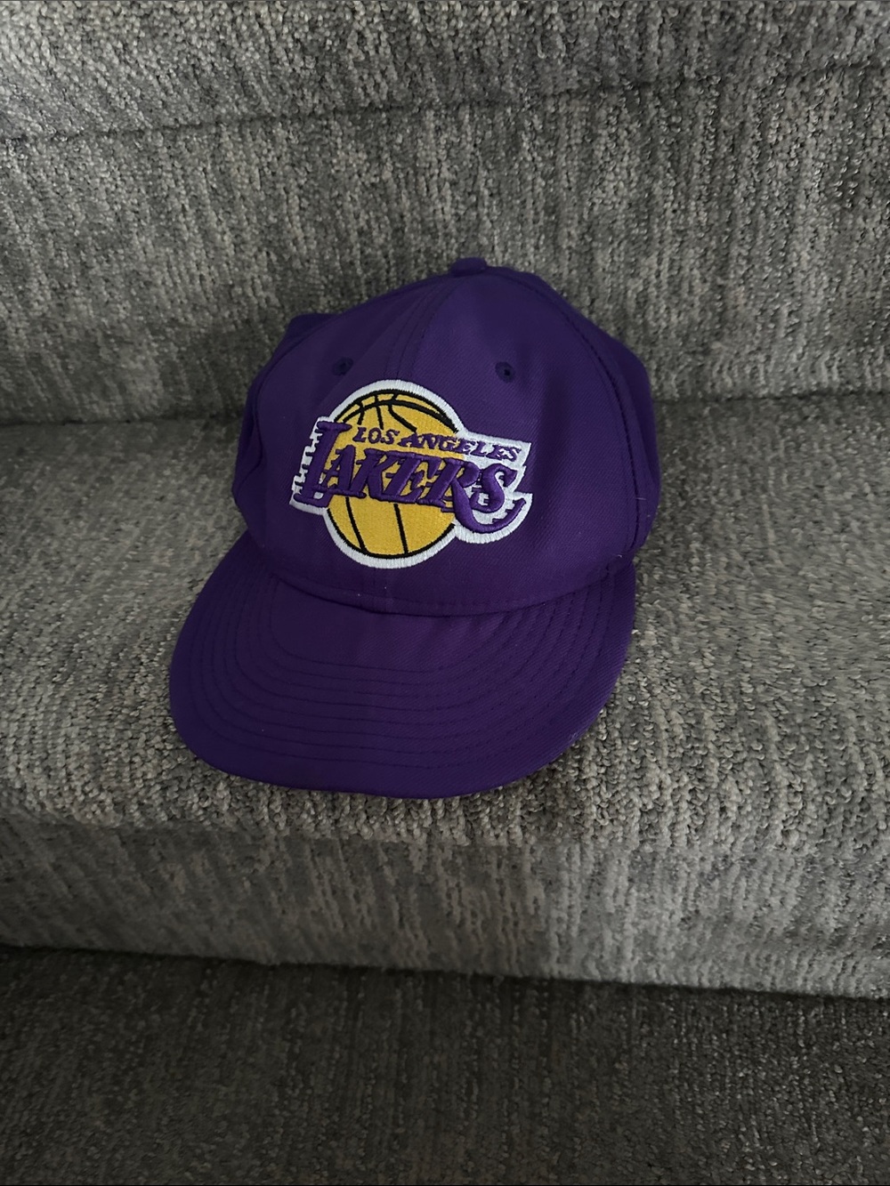 New Era Los Angeles Lakers NBA cap snap back